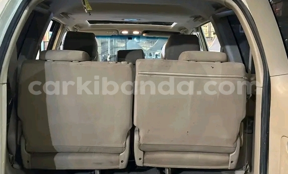 Buy Used Toyota Land Cruiser Prado White Car in Fort Portal in Uganda Buy Used Toyota Land Cruiser Prado White Car in Fort Portal in Uganda