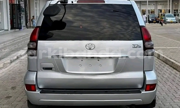 Gura Yakoze Toyota Prado Other Imodoka i Buwenge mu Eastern Gura Yakoze Toyota Prado Other Imodoka i Buwenge mu Eastern