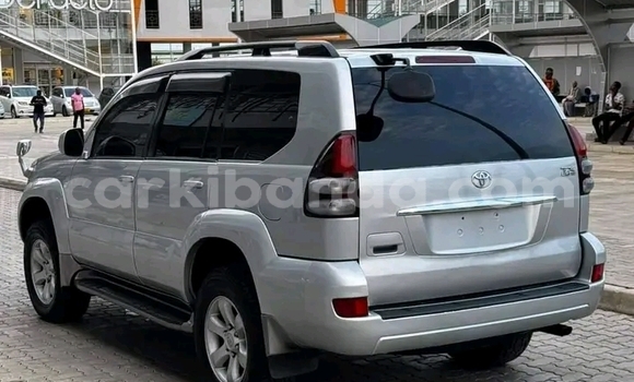 Gura Yakoze Toyota Prado Other Imodoka i Buwenge mu Eastern Gura Yakoze Toyota Prado Other Imodoka i Buwenge mu Eastern