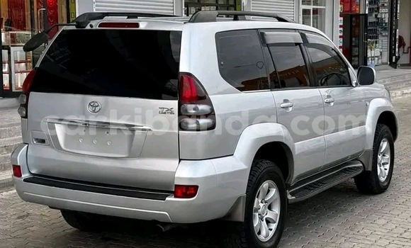 Gura Yakoze Toyota Prado Other Imodoka i Buwenge mu Eastern Gura Yakoze Toyota Prado Other Imodoka i Buwenge mu Eastern