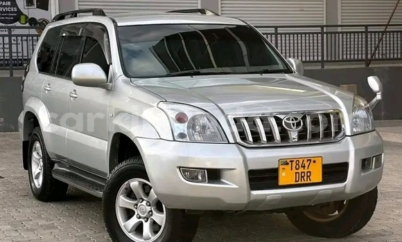 Gura Yakoze Toyota Prado Other Imodoka i Buwenge mu Eastern Gura Yakoze Toyota Prado Other Imodoka i Buwenge mu Eastern