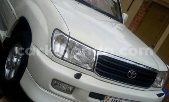 Buy Used Toyota Land Cruiser White Car in Kampala in Uganda Buy Used Toyota Land Cruiser White Car in Kampala in Uganda