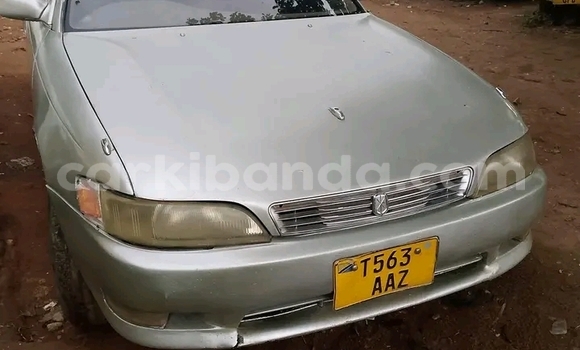 Gura Yakoze Toyota Camry Other Imodoka i Mukono mu Uganda Gura Yakoze Toyota Camry Other Imodoka i Mukono mu Uganda