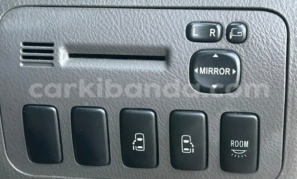 Gura Yakoze Toyota Alphard Other Imodoka i Bundibugyo mu Western Gura Yakoze Toyota Alphard Other Imodoka i Bundibugyo mu Western