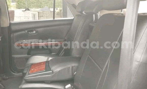 Gura Yakoze Toyota Harrier White Imodoka i Bundibugyo mu Western Gura Yakoze Toyota Harrier White Imodoka i Bundibugyo mu Western