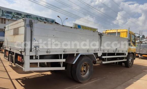 Acheter Import Utilitaire Isuzu FTR 850 Autre à Kampala, Ouganda Acheter Import Utilitaire Isuzu FTR 850 Autre à Kampala, Ouganda