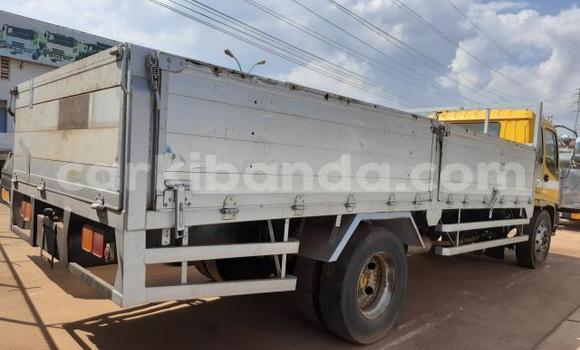 Acheter Import Utilitaire Isuzu FTR 850 Autre à Kampala, Ouganda Acheter Import Utilitaire Isuzu FTR 850 Autre à Kampala, Ouganda