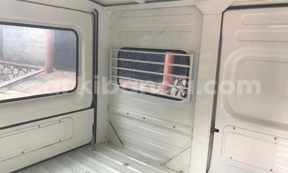 Buy Used Daihatsu Hijet White Car in Wakiso in Uganda Buy Used Daihatsu Hijet White Car in Wakiso in Uganda