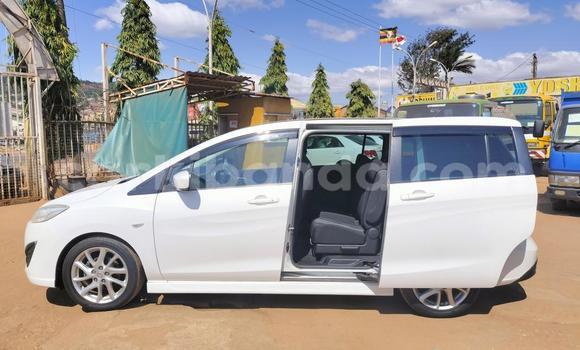 Nunua Imported Mazda Premacy Nyeupe Gari ndani ya Kampala nchini Uganda Nunua Imported Mazda Premacy Nyeupe Gari ndani ya Kampala nchini Uganda