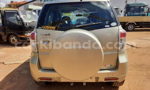 Nunua Imported Toyota Rush Beige Gari ndani ya Kampala nchini Uganda Nunua Imported Toyota Rush Beige Gari ndani ya Kampala nchini Uganda