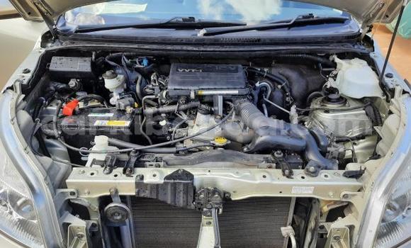 Nunua Imported Toyota Rush Beige Gari ndani ya Kampala nchini Uganda Nunua Imported Toyota Rush Beige Gari ndani ya Kampala nchini Uganda