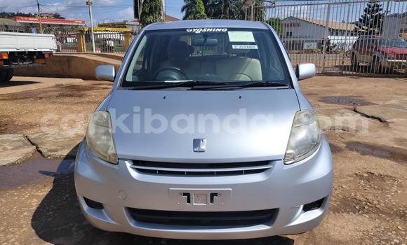 Acheter Import Voiture Toyota Passo Gris à Kampala, Ouganda Acheter Import Voiture Toyota Passo Gris à Kampala, Ouganda