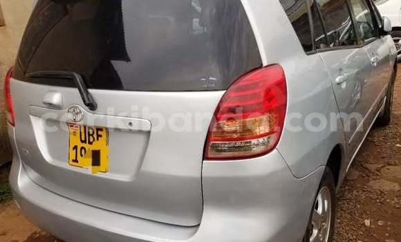 Gura Yakoze Toyota Spacio Other Imodoka i Kampala mu Uganda Gura Yakoze Toyota Spacio Other Imodoka i Kampala mu Uganda