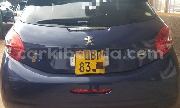 Gura Yakoze Toyota 4Runner Blue Imodoka i Kampala mu Uganda Gura Yakoze Toyota 4Runner Blue Imodoka i Kampala mu Uganda