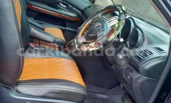 Acheter Occasion Voiture Toyota Avensis Autre à Kampala, Ouganda Acheter Occasion Voiture Toyota Avensis Autre à Kampala, Ouganda