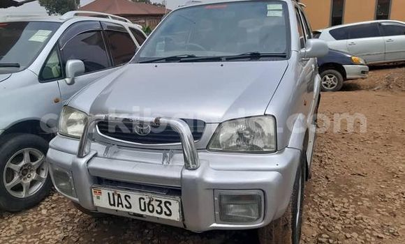 Acheter Occasion Voiture Toyota RAV4 Autre à Kampala, Ouganda Acheter Occasion Voiture Toyota RAV4 Autre à Kampala, Ouganda