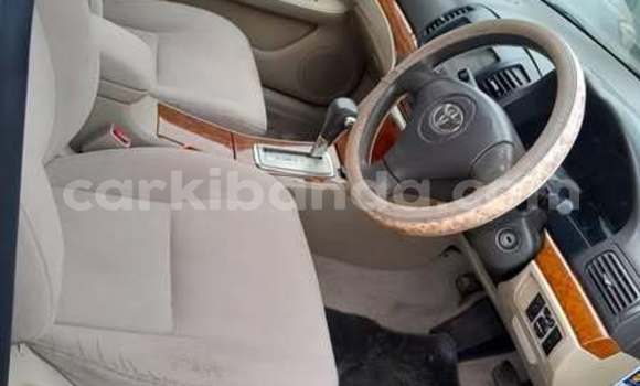 Acheter Occasion Voiture Toyota Altezza Blanc à Kampala, Ouganda Acheter Occasion Voiture Toyota Altezza Blanc à Kampala, Ouganda