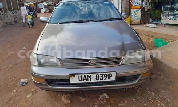 Acheter Occasion Voiture Toyota IST Autre à Kampala, Ouganda Acheter Occasion Voiture Toyota IST Autre à Kampala, Ouganda