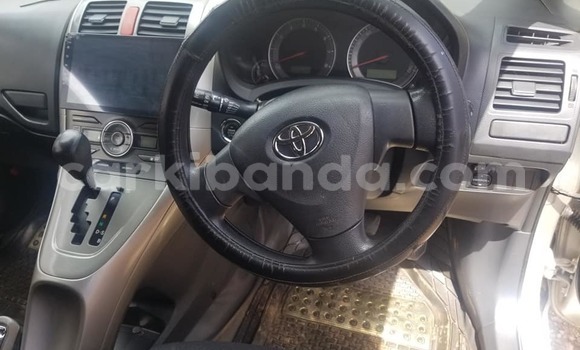 Gura Yakoze Toyota Auris Other Imodoka i Bombo mu Central Gura Yakoze Toyota Auris Other Imodoka i Bombo mu Central