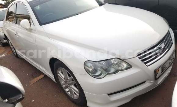 Acheter Occasion Voiture Toyota Mark X Blanc à Bombo, Central