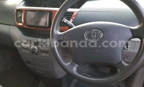 Acheter Occasion Voiture Toyota Noah Autre à Bundibugyo, Occidental Acheter Occasion Voiture Toyota Noah Autre à Bundibugyo, Occidental