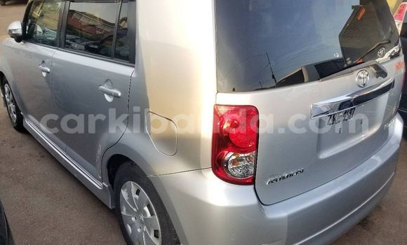 Gura Yakoze Toyota Corolla Rumion Other Imodoka i Bugembe mu Eastern Gura Yakoze Toyota Corolla Rumion Other Imodoka i Bugembe mu Eastern