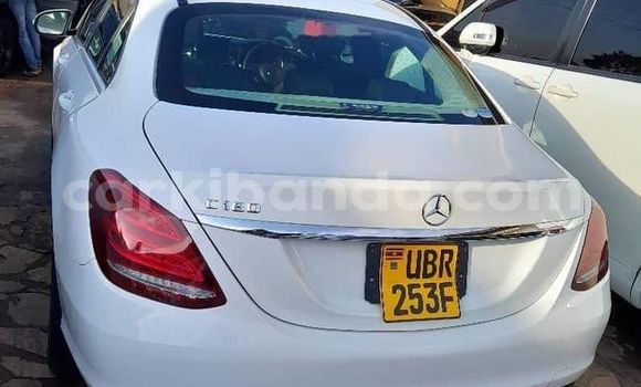 Buy Used Mercedes‒Benz 200 White Car in Kampala in Uganda Buy Used Mercedes‒Benz 200 White Car in Kampala in Uganda