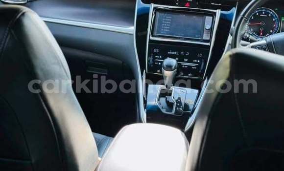 Buy Used Toyota Harrier Other Car in Bundibugyo in Western Buy Used Toyota Harrier Other Car in Bundibugyo in Western