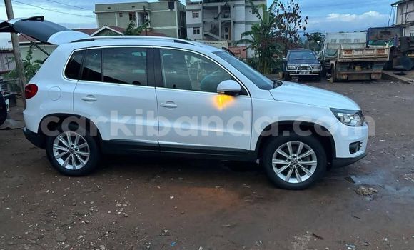 Buy Used Volkswagen Tiguan White Car in Arua in Uganda Buy Used Volkswagen Tiguan White Car in Arua in Uganda