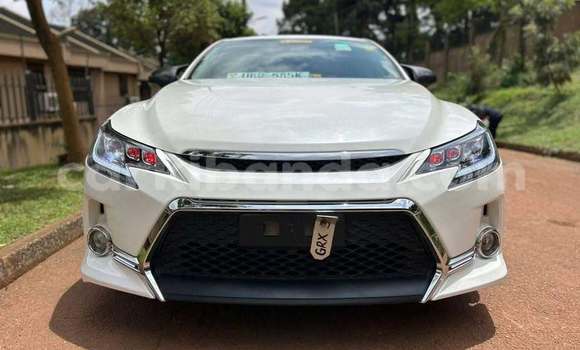 Buy Used Toyota Mark X White Car in Bushenyi in Western Buy Used Toyota Mark X White Car in Bushenyi in Western