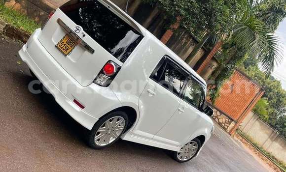 Buy Used Toyota Corolla Rumion White Car in Bugiri in Eastern Buy Used Toyota Corolla Rumion White Car in Bugiri in Eastern