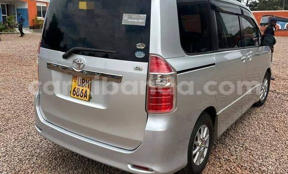Buy Used Toyota Noah Other Car in Bundibugyo in Western Buy Used Toyota Noah Other Car in Bundibugyo in Western