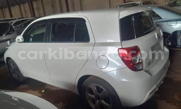 Buy Used Toyota IST White Car in Bugiri in Eastern Buy Used Toyota IST White Car in Bugiri in Eastern