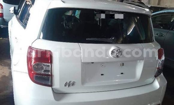 Buy Used Toyota IST White Car in Bugiri in Eastern Buy Used Toyota IST White Car in Bugiri in Eastern