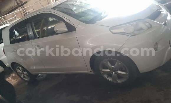 Buy Used Toyota IST White Car in Bugiri in Eastern Buy Used Toyota IST White Car in Bugiri in Eastern
