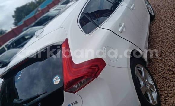 Buy Used Volvo 480 White Car in Bugiri in Eastern Buy Used Volvo 480 White Car in Bugiri in Eastern