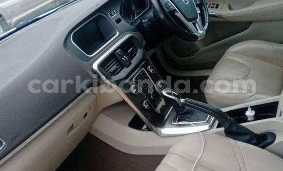 Buy Used Volvo 480 White Car in Bugiri in Eastern Buy Used Volvo 480 White Car in Bugiri in Eastern