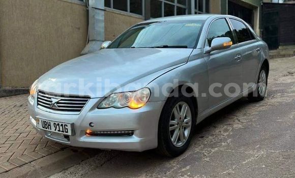 Gura Yakoze Toyota Mark X Other Imodoka i Bugiri mu Eastern