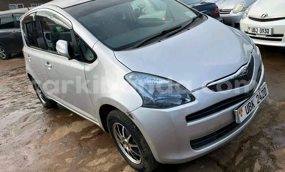 Nunua Ilio tumika Toyota Ractis Nyingine Gari ndani ya Kabwohe–Itendero nchini Magharibi Nunua Ilio tumika Toyota Ractis Nyingine Gari ndani ya Kabwohe–Itendero nchini Magharibi