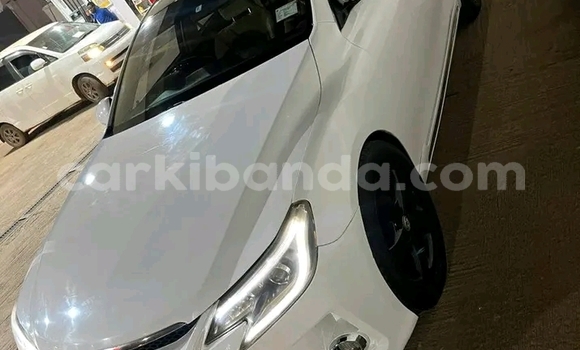 Nunua Ilio tumika Toyota Mark X Nyeupe Gari ndani ya Iganga nchini Uganda Nunua Ilio tumika Toyota Mark X Nyeupe Gari ndani ya Iganga nchini Uganda