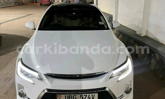 Nunua Ilio tumika Toyota Mark X Nyeupe Gari ndani ya Iganga nchini Uganda Nunua Ilio tumika Toyota Mark X Nyeupe Gari ndani ya Iganga nchini Uganda