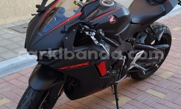 Buy Used Honda CBR 1000 RR Black Bike in Kampala in Uganda Buy Used Honda CBR 1000 RR Black Bike in Kampala in Uganda