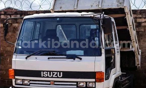 Buy Used Isuzu FTR 850 White Truck in Kampala in Uganda