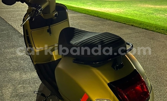 Buy Used Vespa GTS Beige Bike in Kampala in Uganda Buy Used Vespa GTS Beige Bike in Kampala in Uganda