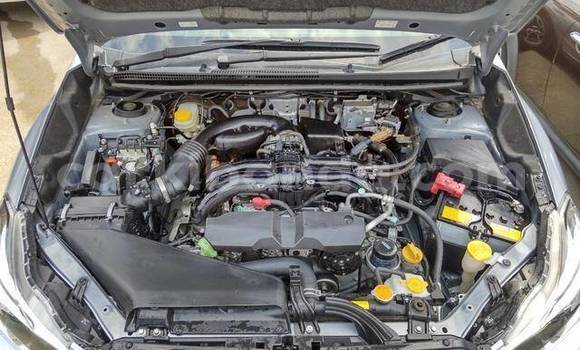 Nunua Ilio tumika Subaru XV Fedha Gari ndani ya Kampala nchini Uganda Nunua Ilio tumika Subaru XV Fedha Gari ndani ya Kampala nchini Uganda