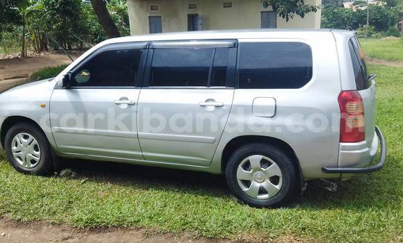 Gura Yakoze Toyota Succeed Silver Imodoka i Masaka mu Uganda Gura Yakoze Toyota Succeed Silver Imodoka i Masaka mu Uganda