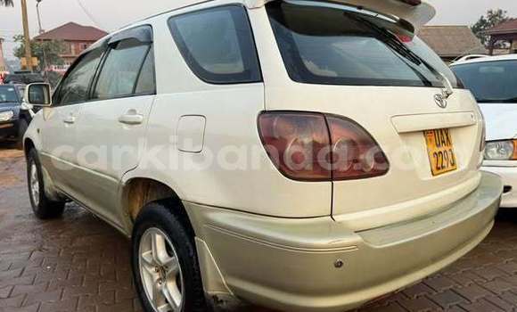 Acheter Occasion Voiture Toyota Harrier Autre à Kampala, Ouganda Acheter Occasion Voiture Toyota Harrier Autre à Kampala, Ouganda