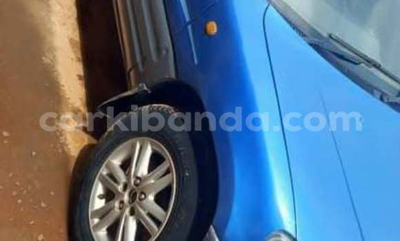 Nunua Ilio tumika Toyota RAV4 Bluu Gari ndani ya Bundibugyo nchini Magharibi Nunua Ilio tumika Toyota RAV4 Bluu Gari ndani ya Bundibugyo nchini Magharibi