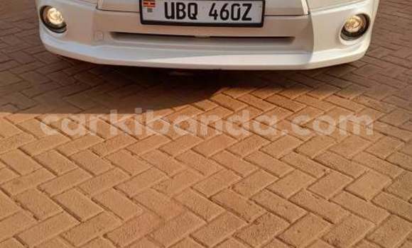 Buy Used Subaru Legacy White Car in Bugiri in Eastern