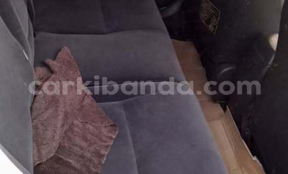 Gura Yakoze Toyota Fielder Black Imodoka i Bundibugyo mu Western Gura Yakoze Toyota Fielder Black Imodoka i Bundibugyo mu Western